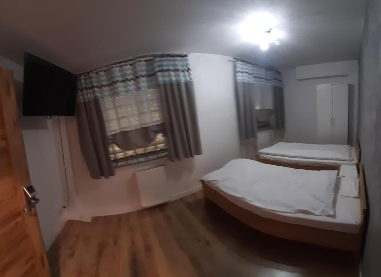 Sosnowy Dworek Sabat Imielno  Dış mekan fotoğraf