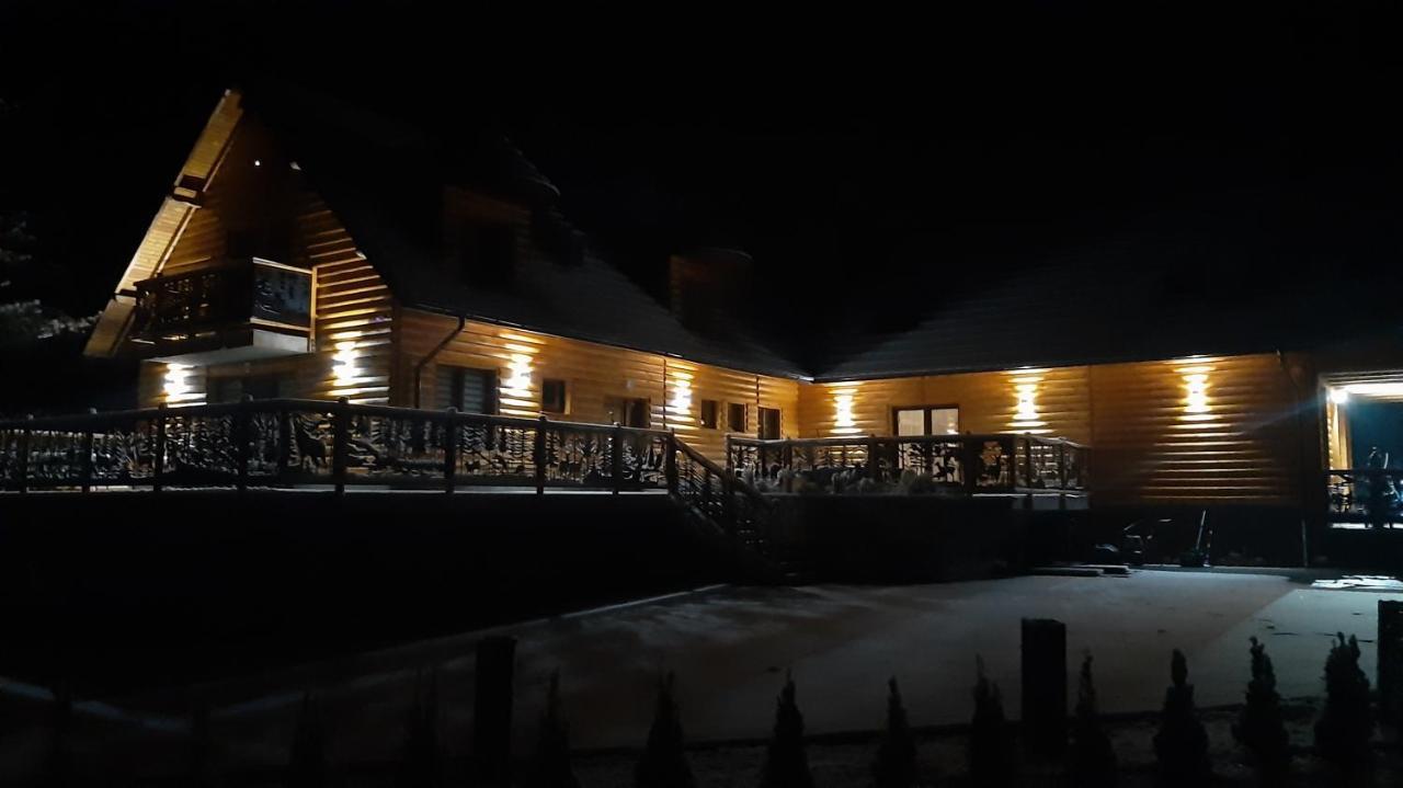 Sosnowy Dworek Sabat Imielno  Dış mekan fotoğraf